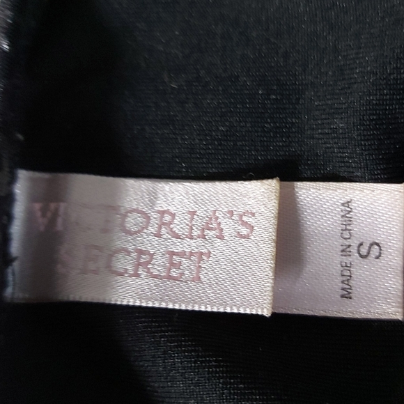 Victorias Secret Bikini Set - Picture 9 of 9